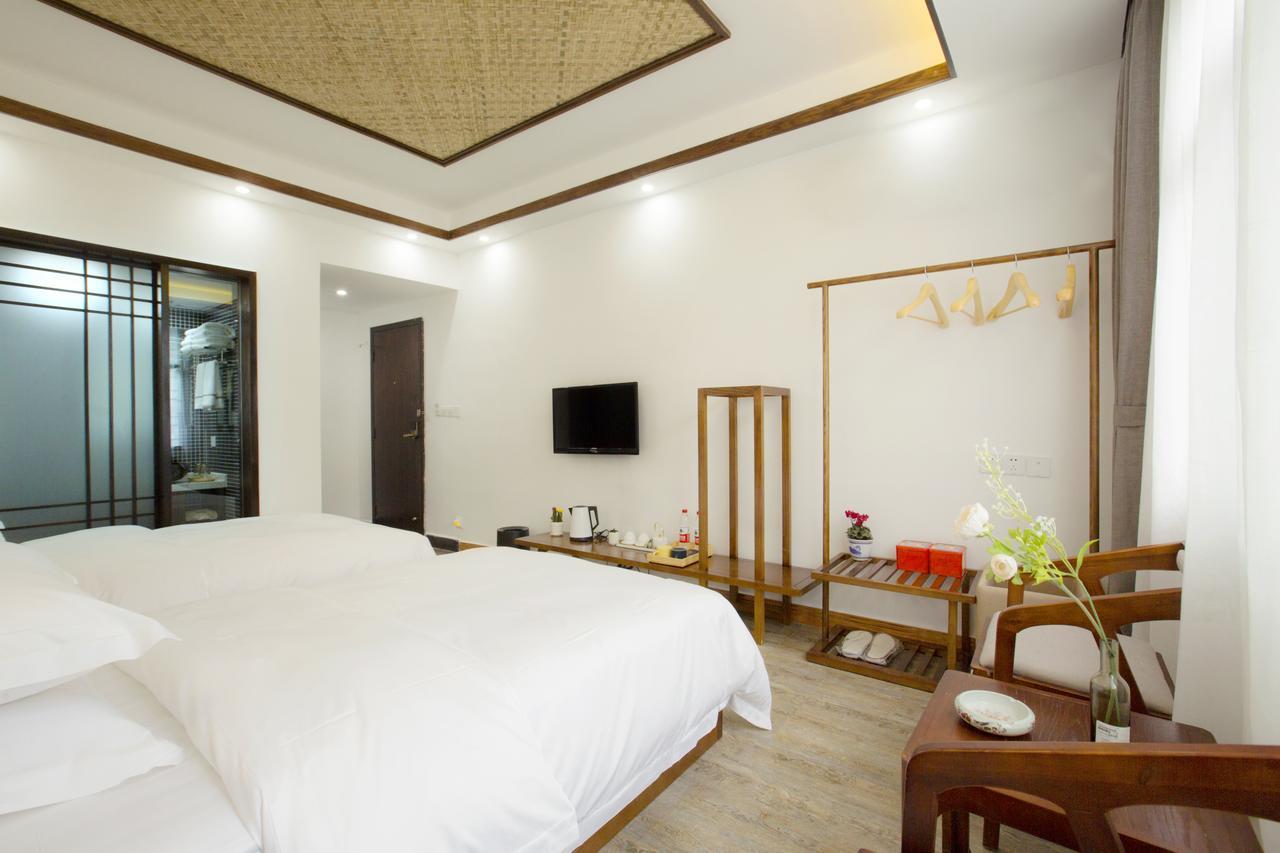 Fenghuang Poshan Inn Фэнхуан Экстерьер фото